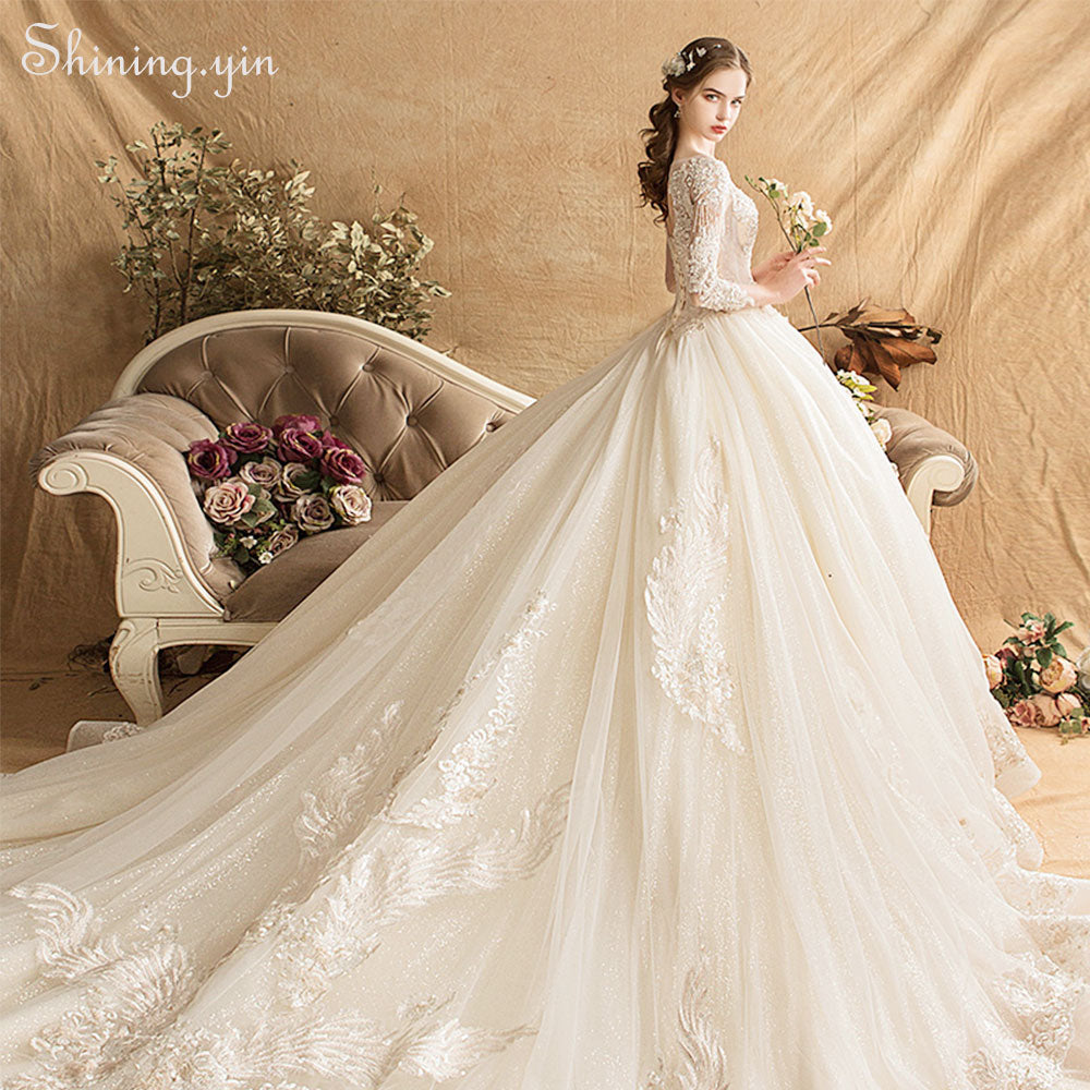 French New Style Lace  Wedding Dress Boat Neck Long Tail Long Sleeve Elegant Bridal Gown