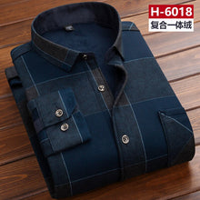 Cargar imagen en el visor de la galería, Men thermal shirt Winter Thick Flannel Warm Plaid Dress Shirts Long Sleeve Men&#39;s Work Shirts Casual Slim Fit thermo shirts 6XL
