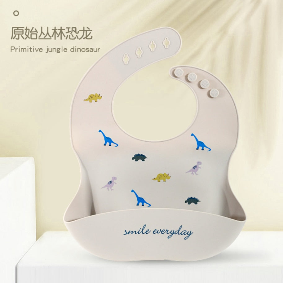 Fashionable Silicon Breastplate Baby Bib Waterproof Solid Infant Bandana Bibs Newborn Feeding Burp Cloth Drooling Scarf Dropship