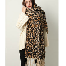 Charger l&#39;image dans la galerie, Designer Women&#39;s Thick Scarf Blanket Tassel Shawls Wrap Animal Leopard Print Cashmere Scarves pashmina foulard
