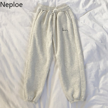 Neploe Pants Women 2021 Spring New Embroidery Elastic High Waist Ladies Trousers Loose Casual Beam Feet Pants Femme 1C285