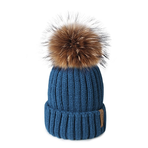 Furtalk Real Fur pompom Beanie Hat Women Winter Knitted Hat Warm Real Big Raccoon Pom Pom Hat for Female