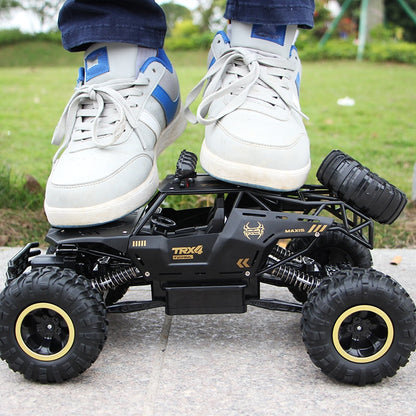RC Car 4WD climbing Car 4x4 Double Motors Drive Bigfoot Car Remote Control Model Off-Road Vehicle toys For Boys Kids Gift 1/12 Size