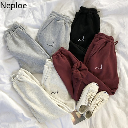Neploe Pants Women 2021 Spring New Embroidery Elastic High Waist Ladies Trousers Loose Casual Beam Feet Pants Femme 1C285