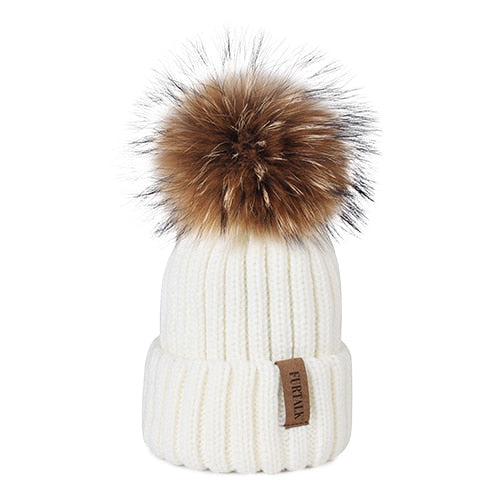 Furtalk Real Fur pompom Beanie Hat Women Winter Knitted Hat Warm Real Big Raccoon Pom Pom Hat for Female