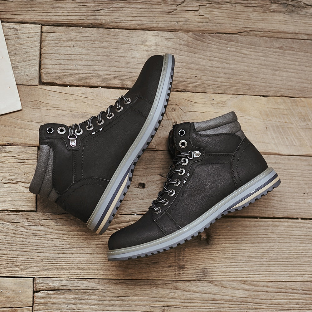 DECARSDZ Men Boots 2021 Spring New Fashion Shoes Man Outdoor Comfy Classic Male Shoes Durable Outsole Men Casual Boots