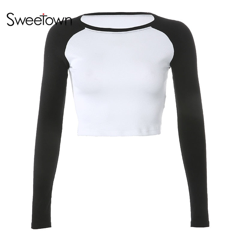 Sweetown 2020 Autumn Contrast Color Basic Crop Top Shirt Long Sleeve Streetwear Women Casual Slim Cute Kawaii T-Shirt Harajuku