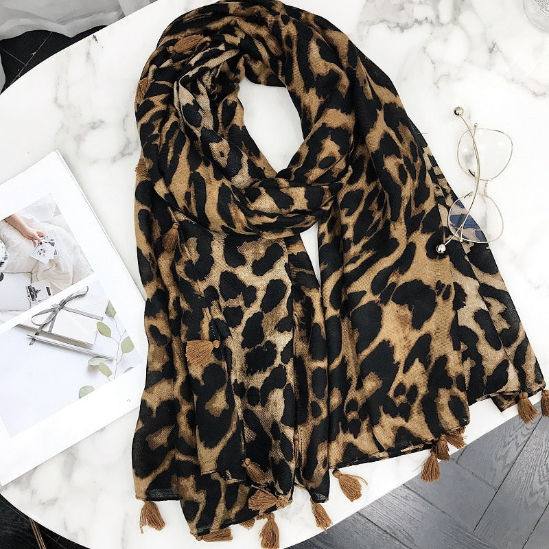 Fashion Design Sexy Leopard Dot Tassel Viscose Shawl Scarf High Quality Neckerchief Autumn Winter Foulards Muslim Hijab Sjaal