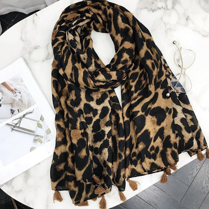 Designer Women's Leopard Dot Tassel Viscose Shawl Scarf High Quality Neckerchief Autumn Winter Foulards Muslim Hijab Sjaal