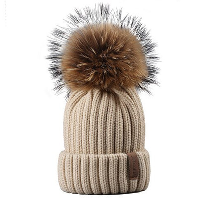 Furtalk Real Fur pompom Beanie Hat Women Winter Knitted Hat Warm Real Big Raccoon Pom Pom Hat for Female