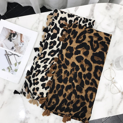 Designer Women's Leopard Dot Tassel Viscose Shawl Scarf High Quality Neckerchief Autumn Winter Foulards Muslim Hijab Sjaal