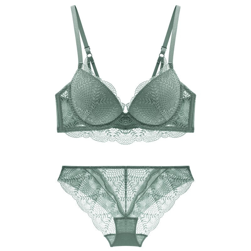 TERMEZY New Women underwear Set Lace Sexy Push-up Bra And Panty Sets Comfortable Brassiere Adjustable Straps Gathered Lingerie
