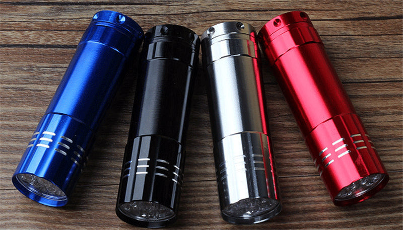 9-Lamp LED Small Flashlight Identification Magnesium Aluminum Alloy Keychain Camping Outdoor Flashlight 2pcs / bag