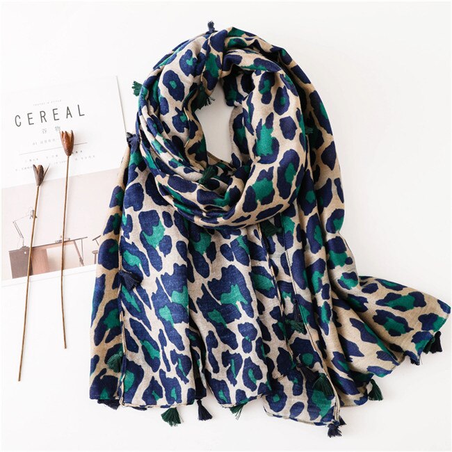 Fashion Design Sexy Leopard Dot Tassel Viscose Shawl Scarf High Quality Neckerchief Autumn Winter Foulards Muslim Hijab Sjaal