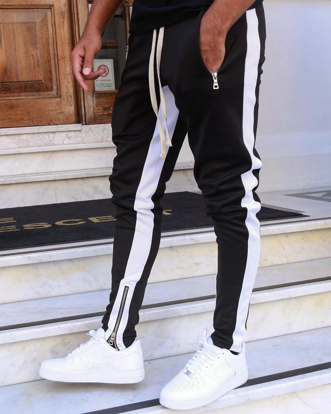 Men's Jogging Pants Fitness Men Sportswear Tracksuit Bottoms Skinny Sweatpants Trousers Black Gyms Jogger Track Running Walking Pants