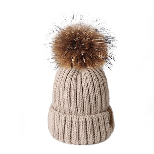 Furtalk Real Fur pompom Beanie Hat Women Winter Knitted Hat Warm Real Big Raccoon Pom Pom Hat for Female
