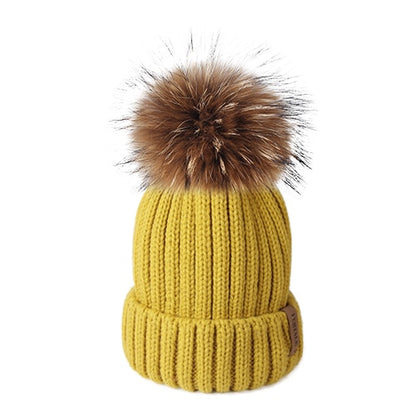 Furtalk Real Fur pompom Beanie Hat Women Winter Knitted Hat Warm Real Big Raccoon Pom Pom Hat for Female