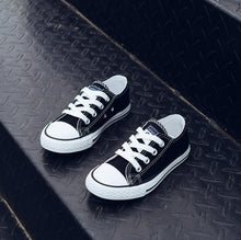 Load image into Gallery viewer, Hot Canvas Children Shoes Sport Breathable Boys Sneakers Brand Kids Shoes for Girls Jeans Denim Casual Child Flat Canvas Shoes
