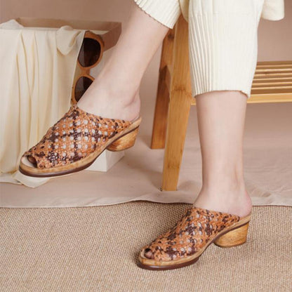 Johnature 2021 New Summer Slippers Women Shoes Genuine Leather Mixed Colors Peep Toe Retro Handmade Weave Slides Ladies Slippers