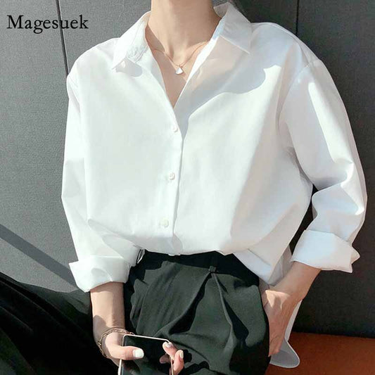 Korean Casual Loose Cotton Plus Size Cardigan Shirts Harajuku Elegant Tops Female Plain Vintage Long Sleeve Blouses Women 12398