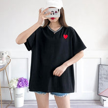 Load image into Gallery viewer, Large size women&#39;s T-shirt love printing large size 8XL 9XL 10X 12XL13XL summer V-neck short sleeve loose large size black top
