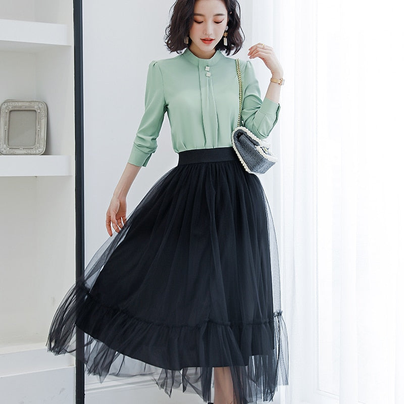 Lenshin Soft and Comfortable Shirt Long Sleeve High-quality Blouse with Diamond Office Lady Loose Style Green Top for Women
