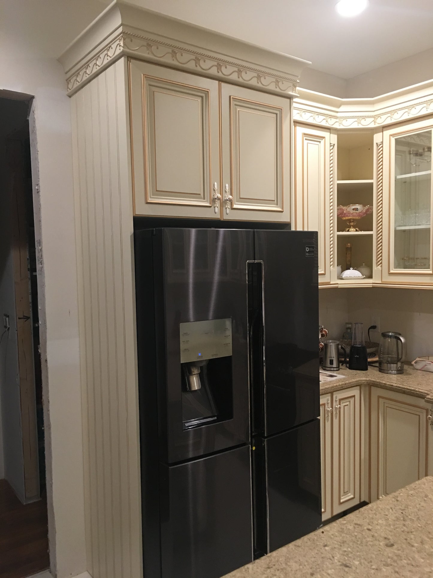 Luxury American Solid Wood Kitchen Cabinet