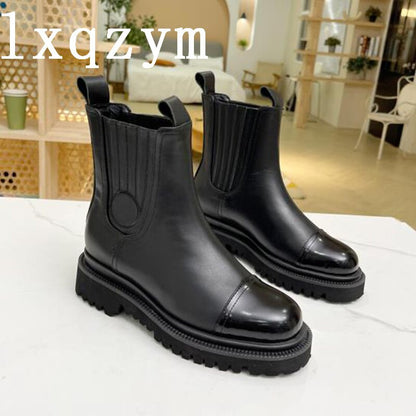 Luxury Brand New Thick Sole Genuine Leather Chelsea Boots Woman Slip One Round Toe Ankle Boots Low Heels Martin Motoycycle Boots
