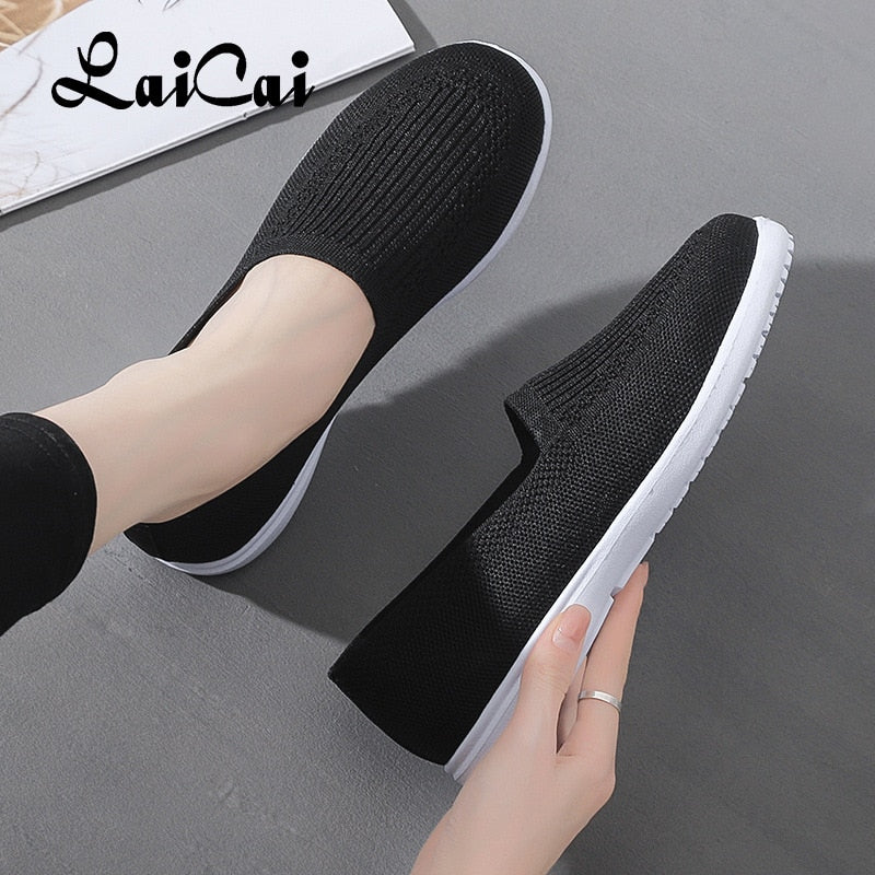 Mesh Shoes Women Summer Old Beijing Cloth Shoes Women's Shoes Breathable Hollow Mesh Casual Sneakers Women Middle-aged Mom Shoes