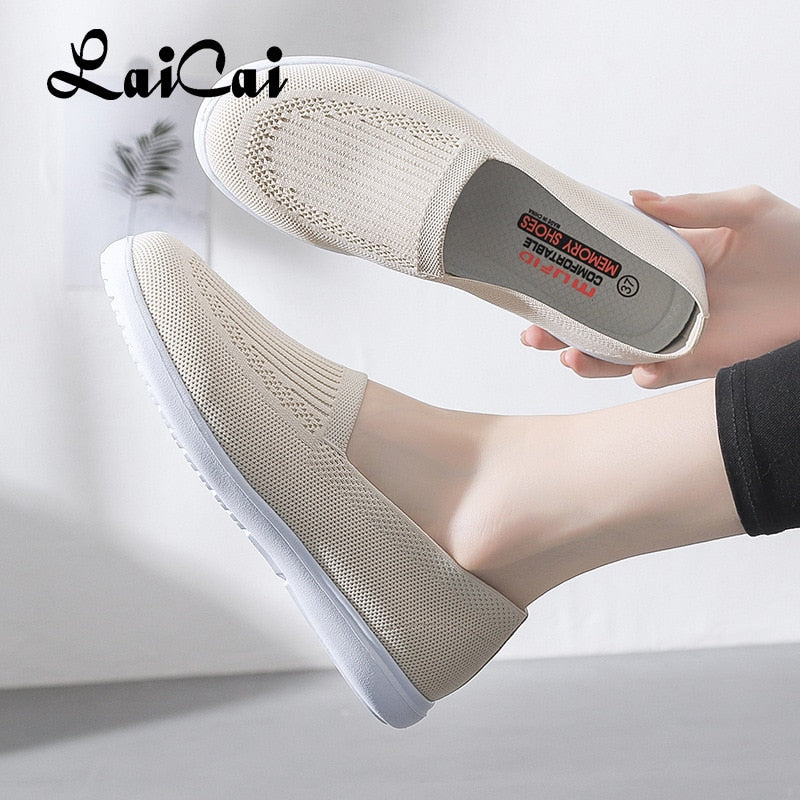Mesh Shoes Women Summer Old Beijing Cloth Shoes Women's Shoes Breathable Hollow Mesh Casual Sneakers Women Middle-aged Mom Shoes