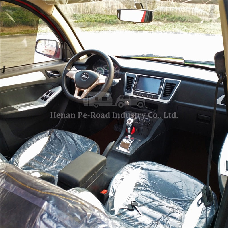 New Energy Vehicles Convenient Travel High Quality Adult Mini Affordable Electric Car