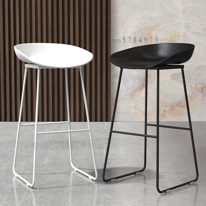 Nordic Iron Creative Simple Luxury Bar Table Chair Stool Leisure Coffee Shop Front Desk High Stool Designer Chair
