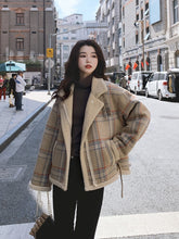 將圖片載入圖庫檢視器 Women&#39;s Plaid Lamb Wool Coat Short 2020 autumn and winter wild new Korean version of loose woolen thick plus velvet coat
