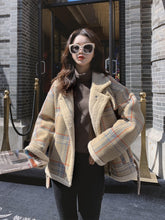 將圖片載入圖庫檢視器 Women&#39;s Plaid Lamb Wool Coat Short 2020 autumn and winter wild new Korean version of loose woolen thick plus velvet coat
