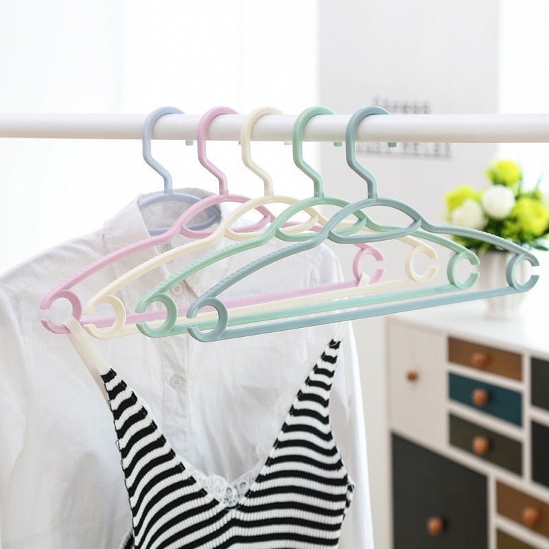 Plastic Clothes Racks Multi-Functional Adult Kids Anti-Skid Clothes Belt Scarf Hanger Rack Household Clothing Organization