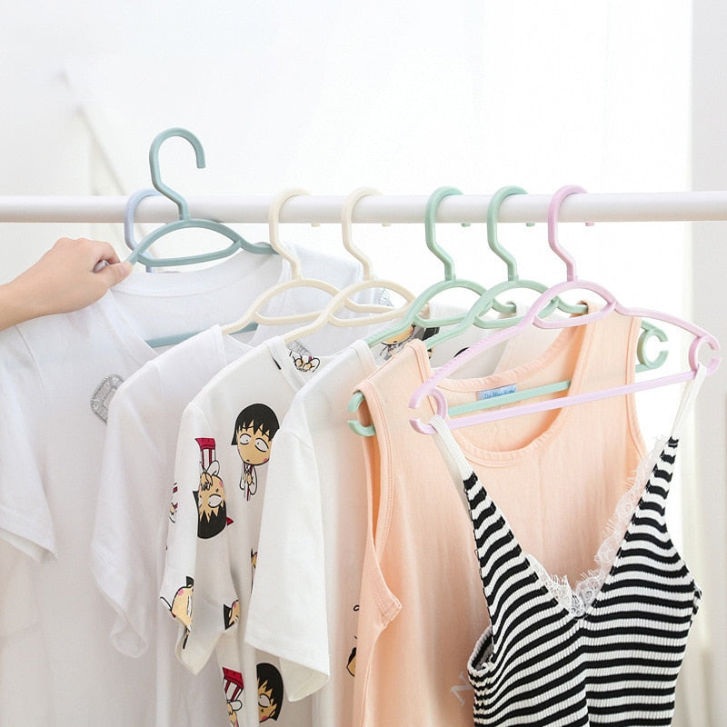 Plastic Clothes Racks Multi-Functional Adult Kids Anti-Skid Clothes Belt Scarf Hanger Rack Household Clothing Organization