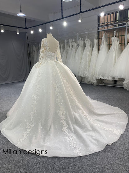 Milan Designs Luxury Long Sleeves Wedding Dresses Delicate Lace Ball Gown Bridal Dress Beaded Bridal Gown Vestido De Novias