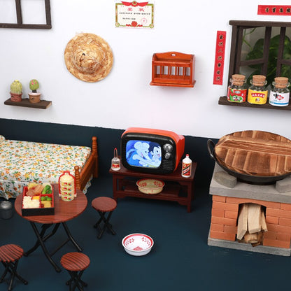 Retro Mini Portable TV Television Watch TV Dollhouse Scene ob11 Model Miniature TV Model Toys