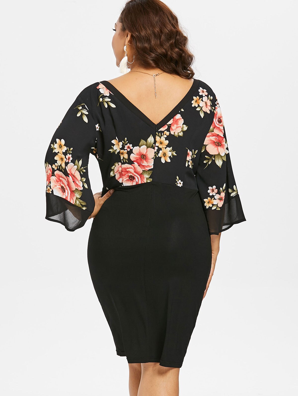 Rosegal Women's Plus Size Bell Sleeve Low Cut Floral Bodycon Dress Women Plunging Neck 3/4 Sleeve Summer Dresses Party OL Dress Vestidos