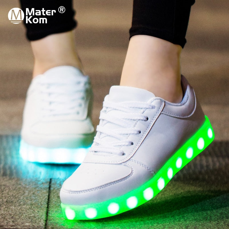 Kids USB Charger Glowing Sneakers Children Led Casual Shoes Unisex Boys Girls LED Slippers Luminous Sneakers Girls Breathable Shoes Size 27-42