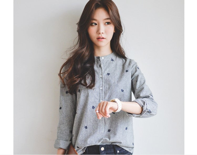 Women's Leaves Embroidery Long Sleeve Women Blouses Female Ladies Casual Shirts Women Tops Striped Blusas femininas