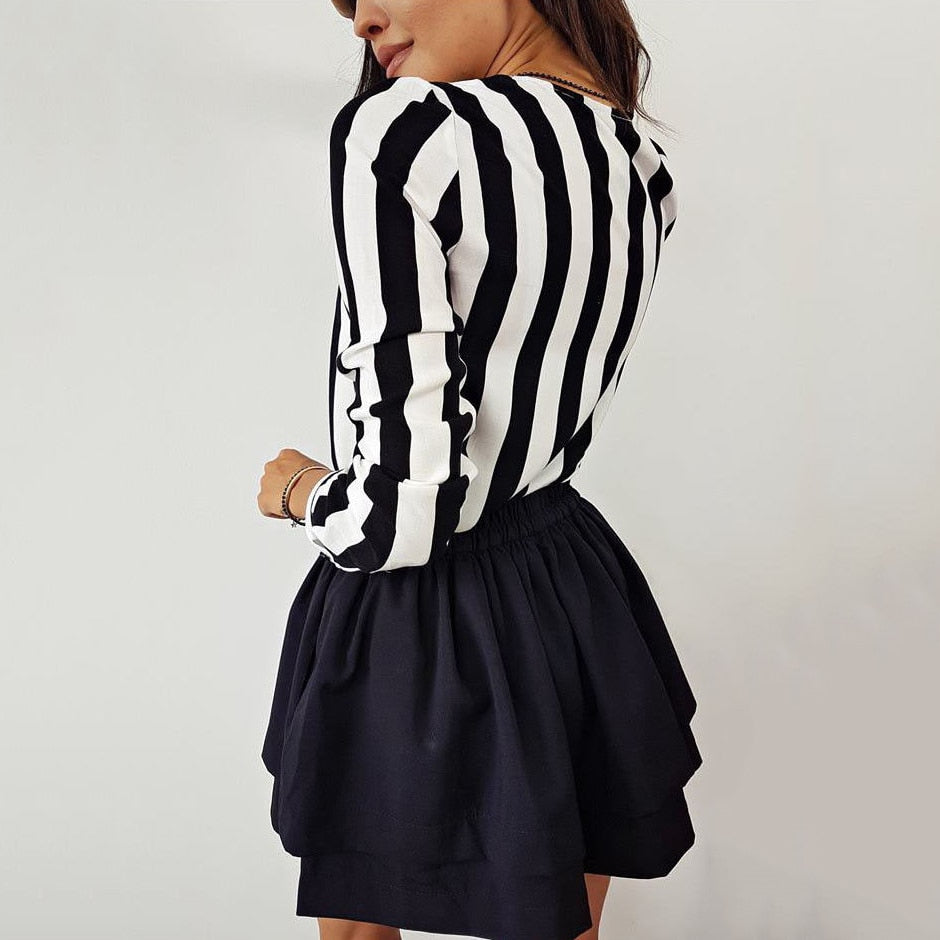 Women's Striped Shirt Black White Elegant V Neck Button Blouse OL Casual Loose Tops Vintage Camisa Feminina