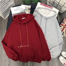 Charger l&#39;image dans la galerie, Sweatshirt Hooded Women Winter Casual Loose Pullover Hoodies Ladies Korean Letter Print Womens Hoodies Thickened Plus Velvet
