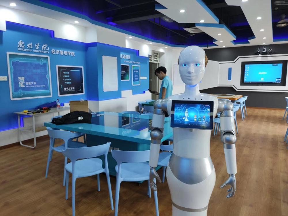 University Student Program Project Training Reception Robot Humanoid Facial Recognition Reception Robot Voice Guide Robot