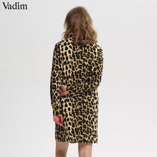 Load image into Gallery viewer, Vadim women Leopard V neck dress animal skin pattern chic long sleeve retro vintage casual straight dresses vestidos QA599
