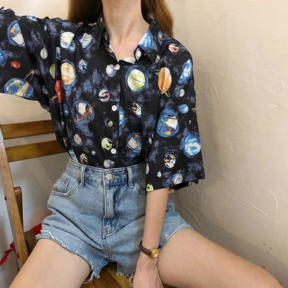 Women's Retro Cartoon Planet Print Blouse Shirt Summer Short Sleeve Lapel Shirt Women Tops Loose Casual Blouses