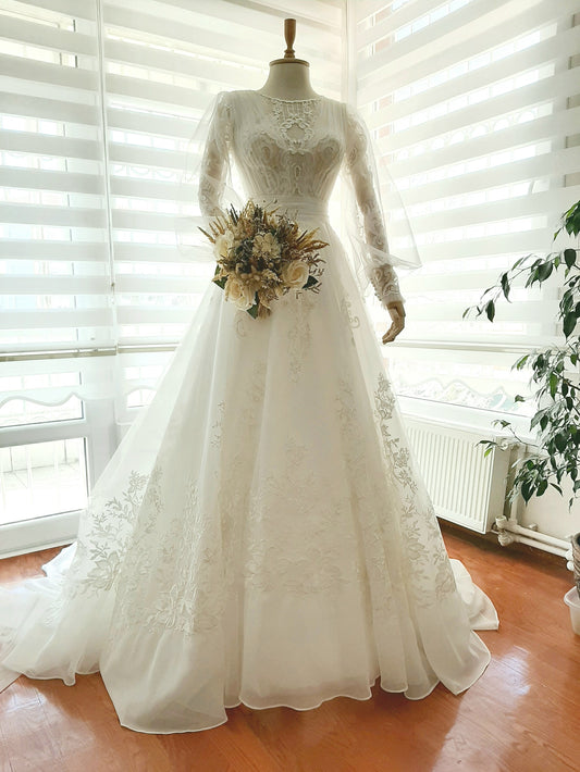 Wedding dress 2020 long puff sleeve high quality vintage lace a line tulle elegant princess handmade made in Turkey