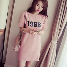 将图片加载到图库查看器，Women&#39;s Short Sleeve 1986 T-shirt Dress Cartoon Number Priting Summer Dress Female Novelty Casual Loose Dresses
