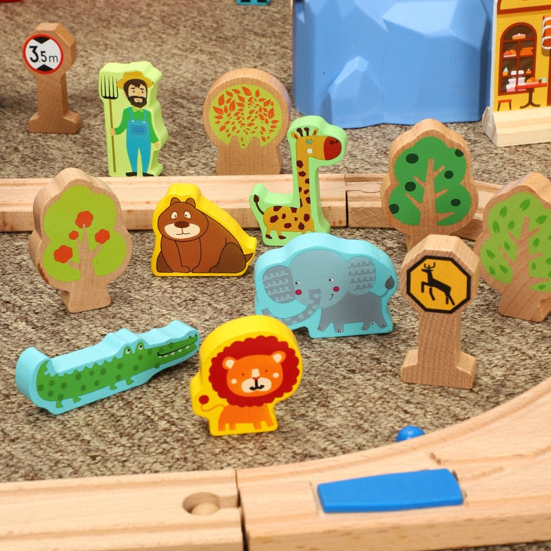 Wooden Small Train Track Circular Pier Green glGarage Cargo Train Toy Children's Birthday/Holiday Gift Wooden Track Kids