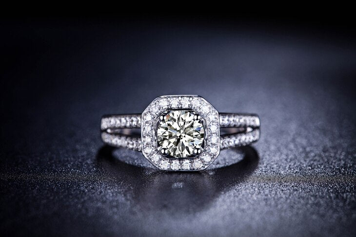 ZOCAI 2014 Model 100% Natural Diamond 0.82 CT F-G / VS Certified Diamond engagement ring Fine Jewelry W04973 Women's Jewellery